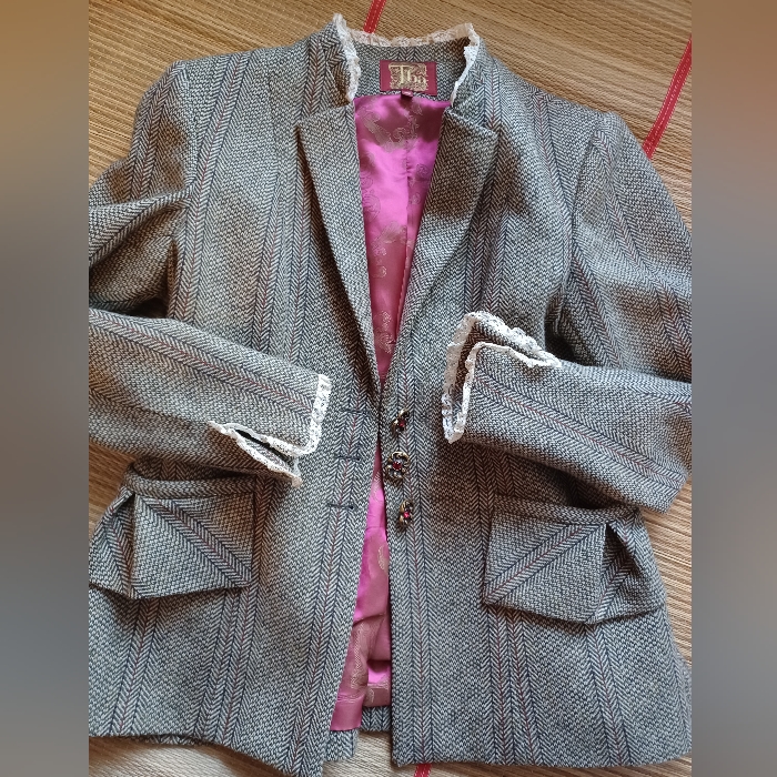 T.Ba Wool Jacket.